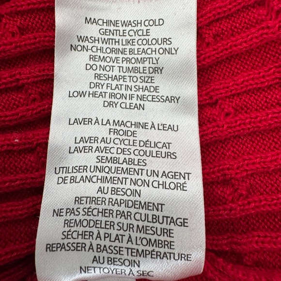 Tommy Hilfiger Women's Red Crew Neck Cable Knit Sweater, Size Small - Picture 11 of 11